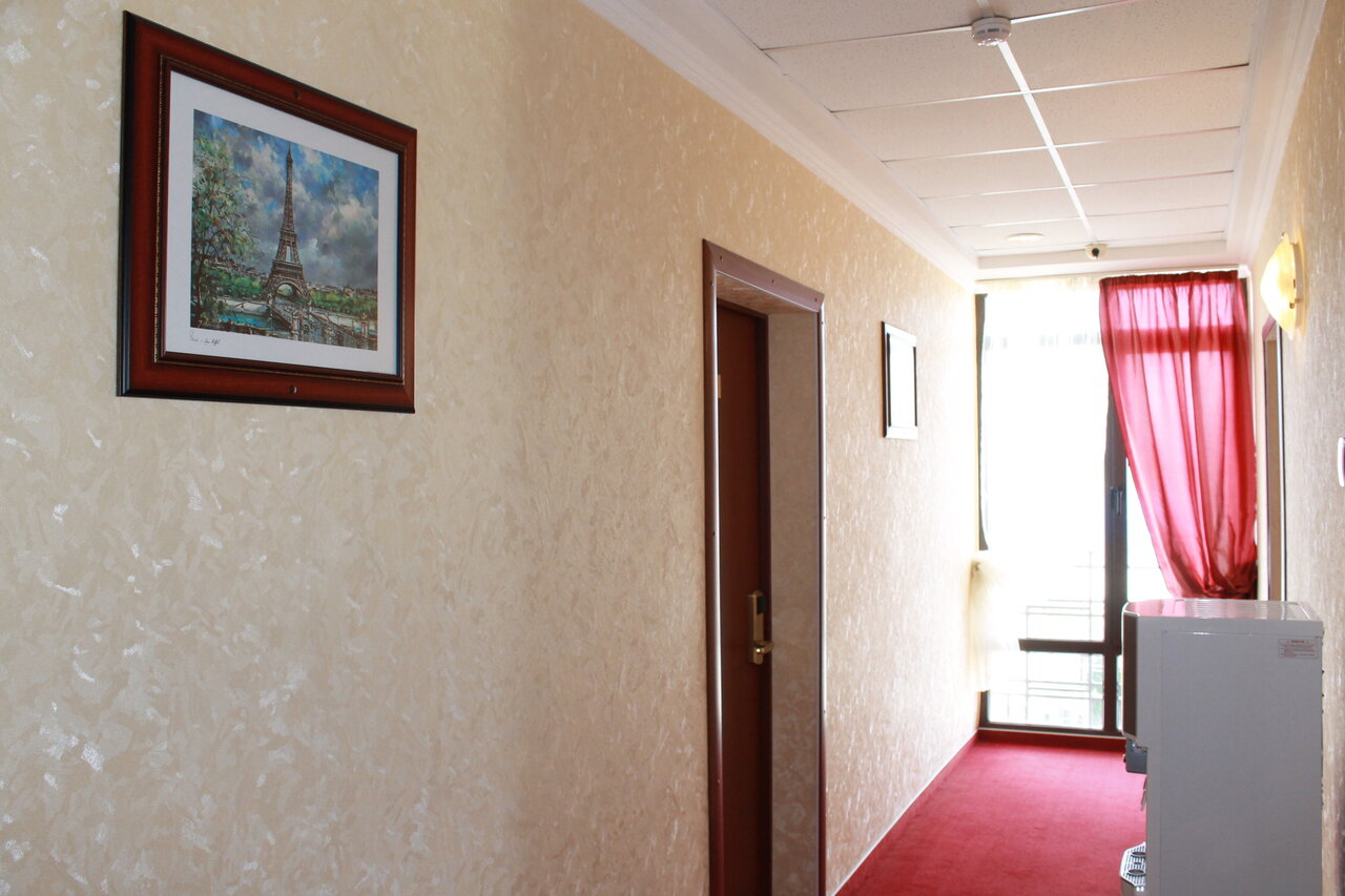 Гостиница Де Париж Анапа-21